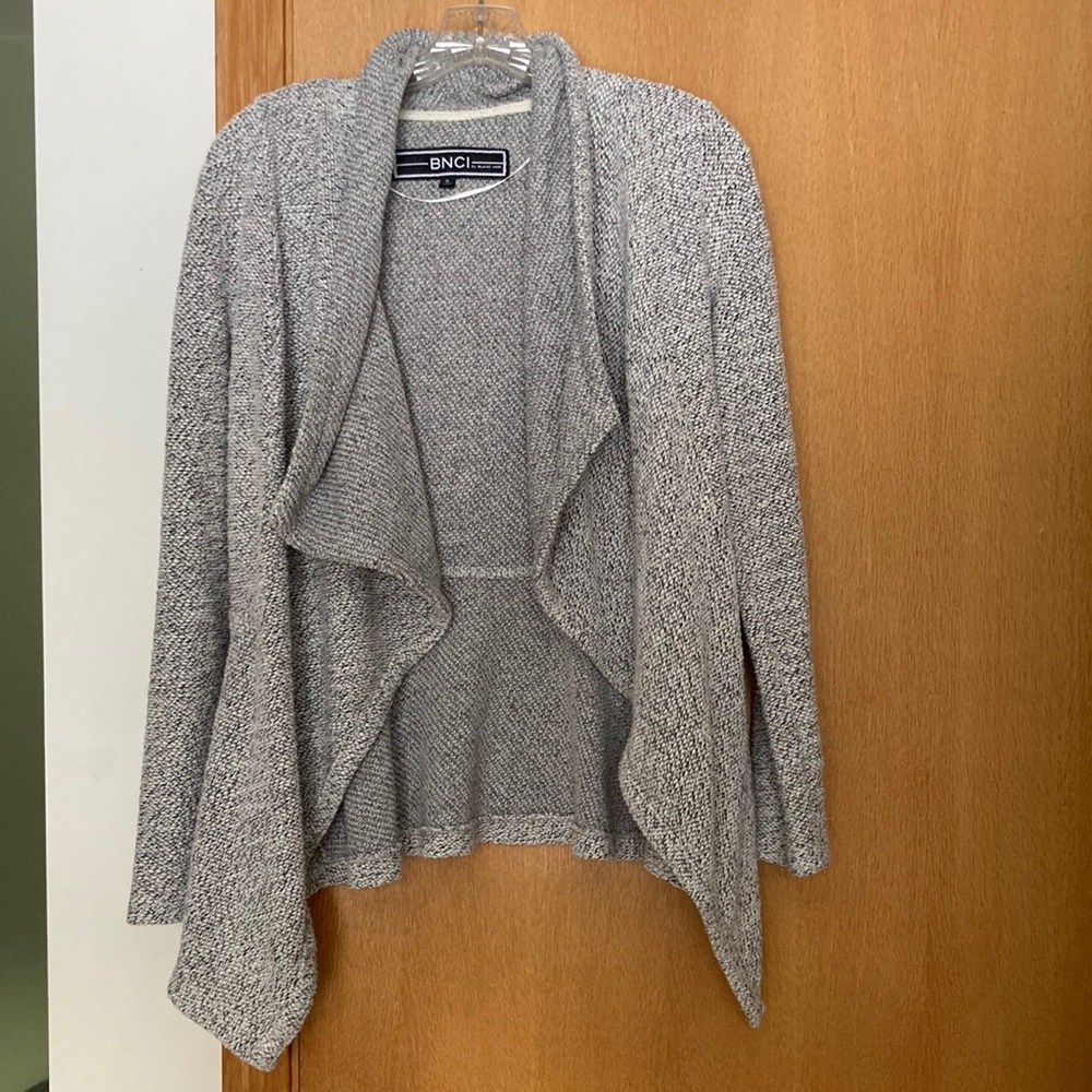BNCI by Blanco Noir Gray Chunky Knit Open Front Waterfall Boho Cardigan
